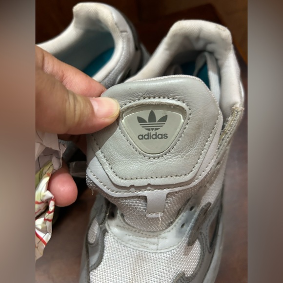 Adidas Falcon grey sneakers. Used. Size UK 6 - Picture 4 of 9